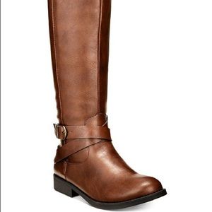 Cognac boots